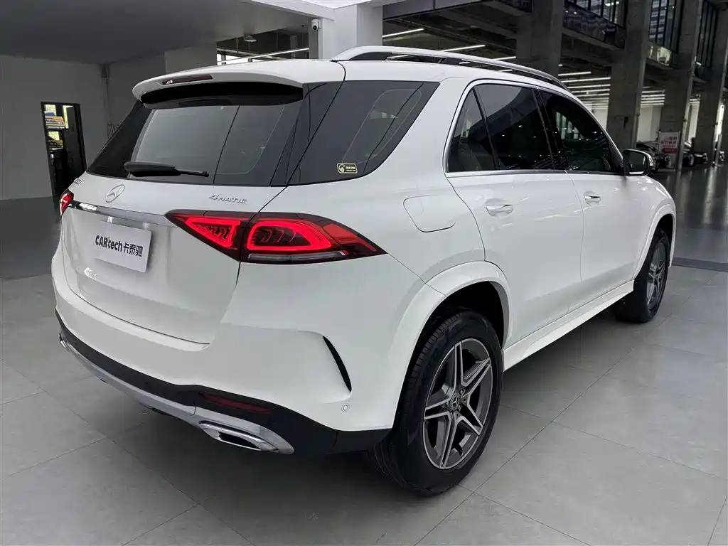 Mercedes-Benz GLE 2020 — фото 33