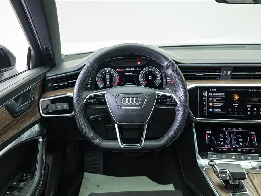 Audi A6L 2021 — фото 19
