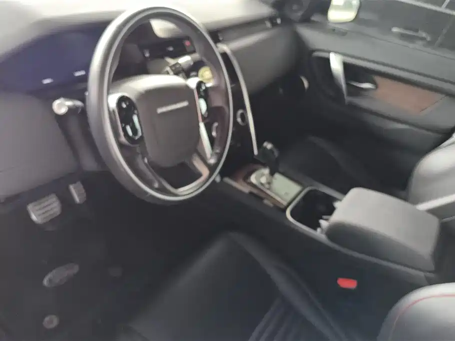 Land Rover Discovery Sport 2020 — фото 9