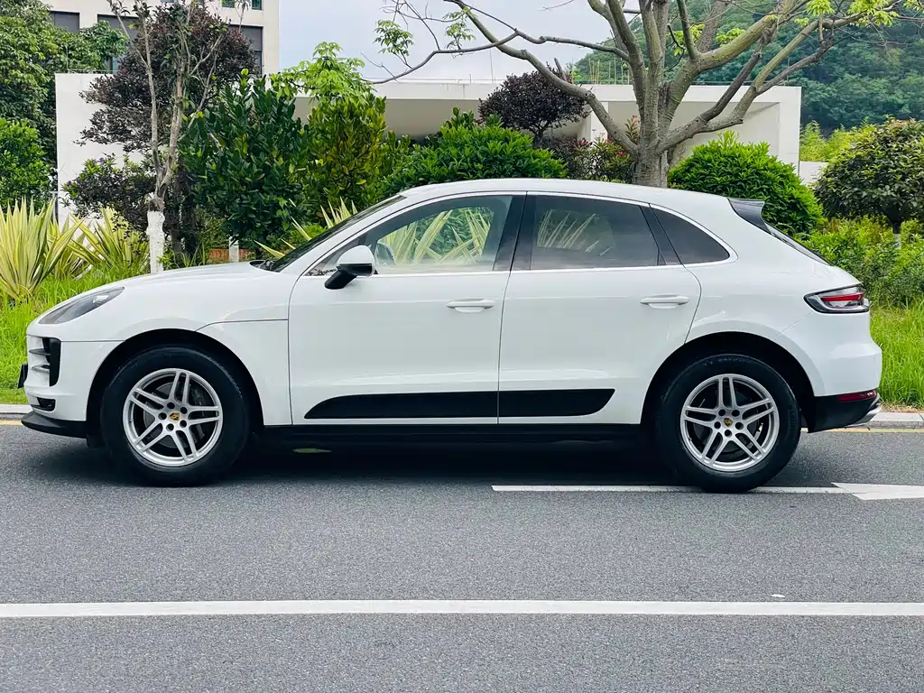 Porsche Macan 2019 — фото 3