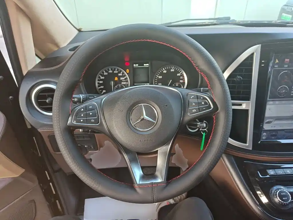 Mercedes-Benz Vito 2019 — фото 11