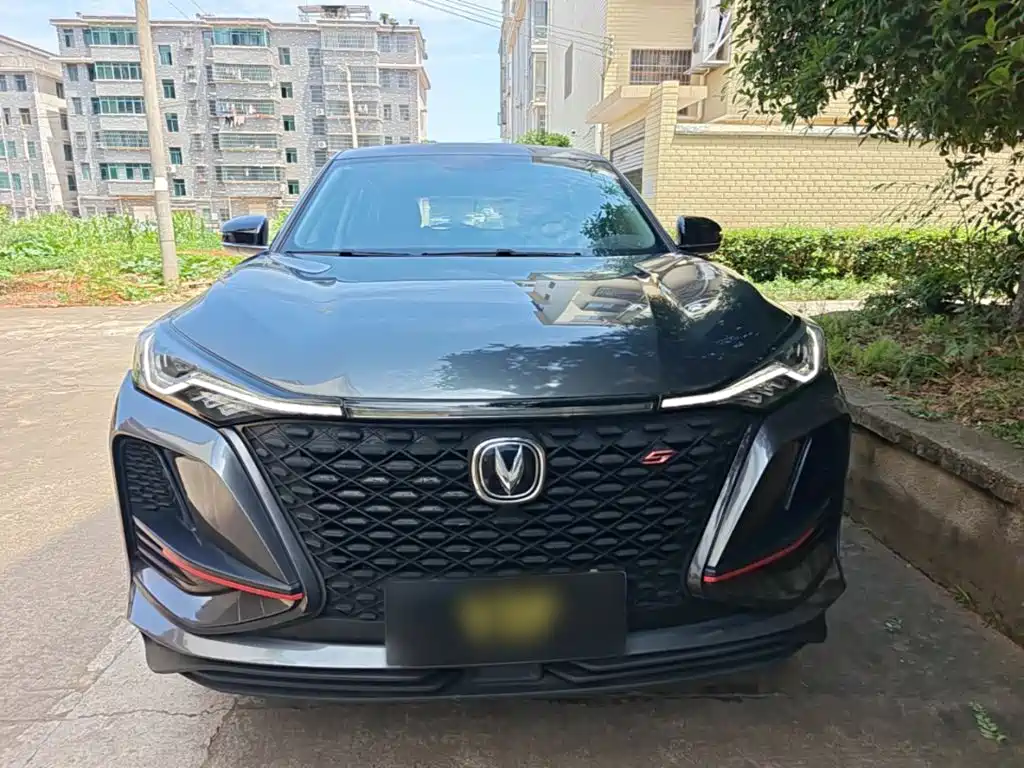 Changan CS75 PLUS 2021 — фото 3