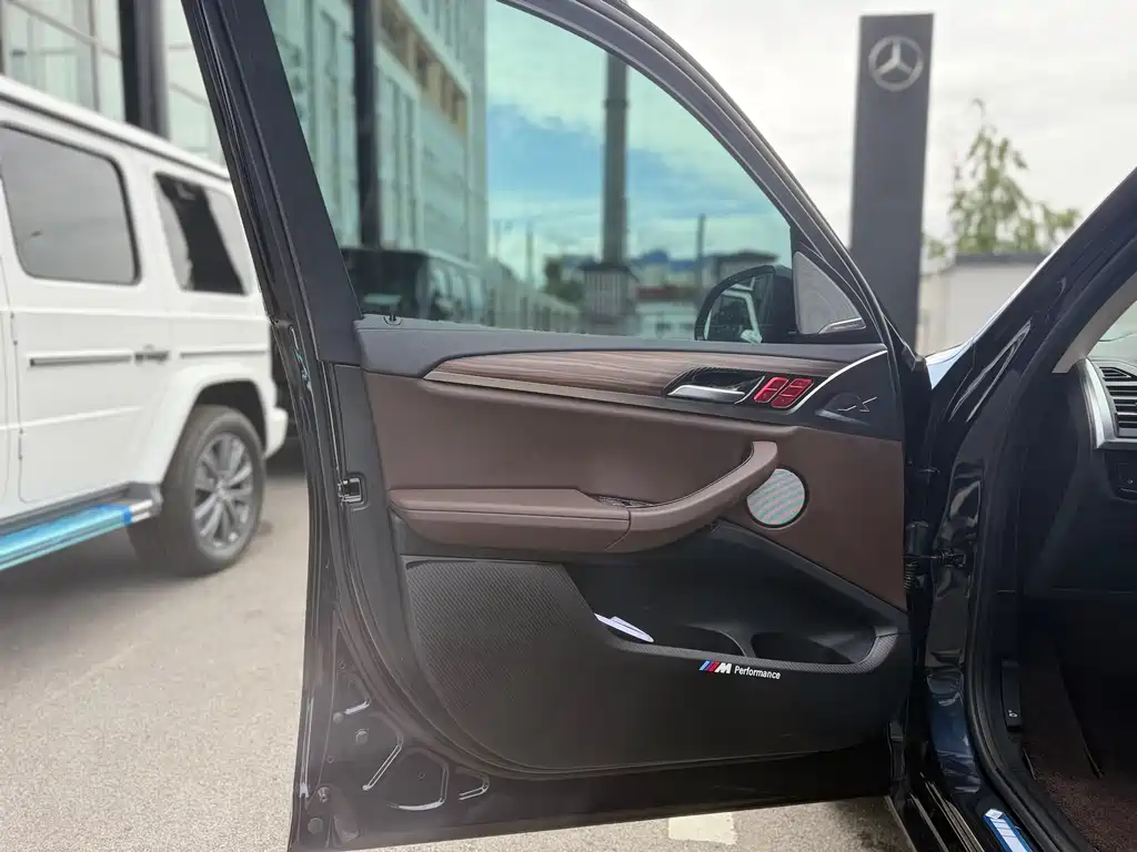 BMW X3 2022 — фото 12