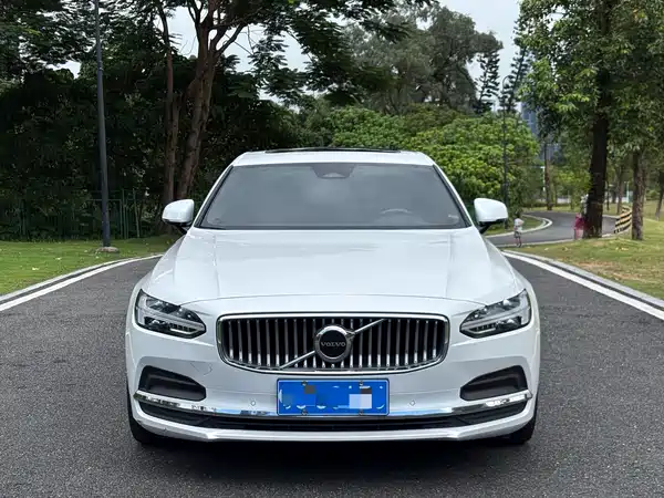 Volvo S90 2021