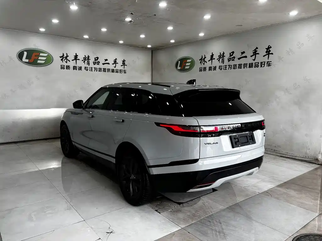 Land Rover Velar 2024 — фото 7