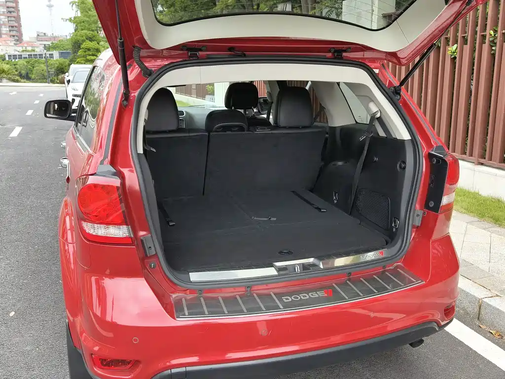 Dodge Journey 2017 — фото 20