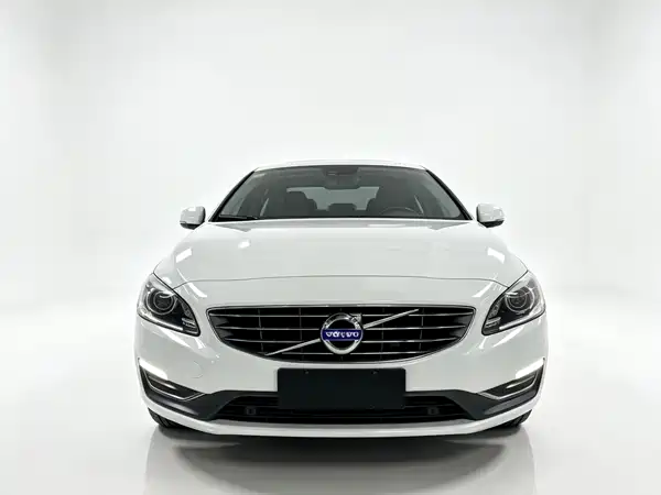 Volvo S60 2015