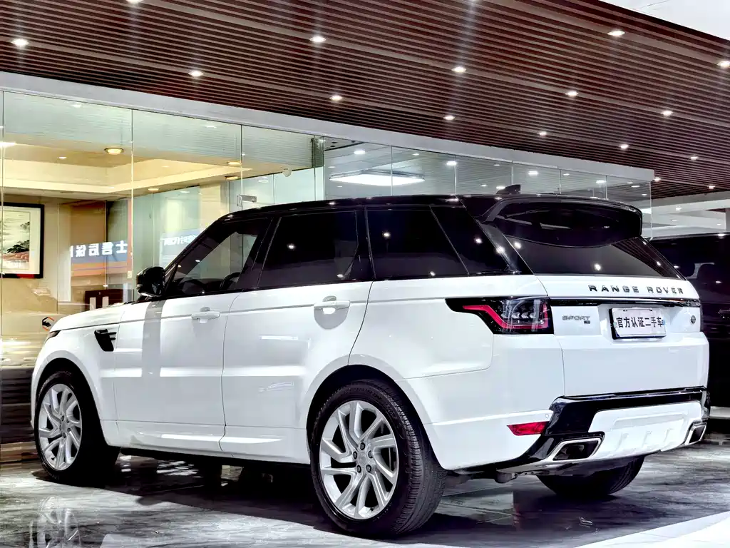 Land Rover Range Rover Sport 2020 — фото 20