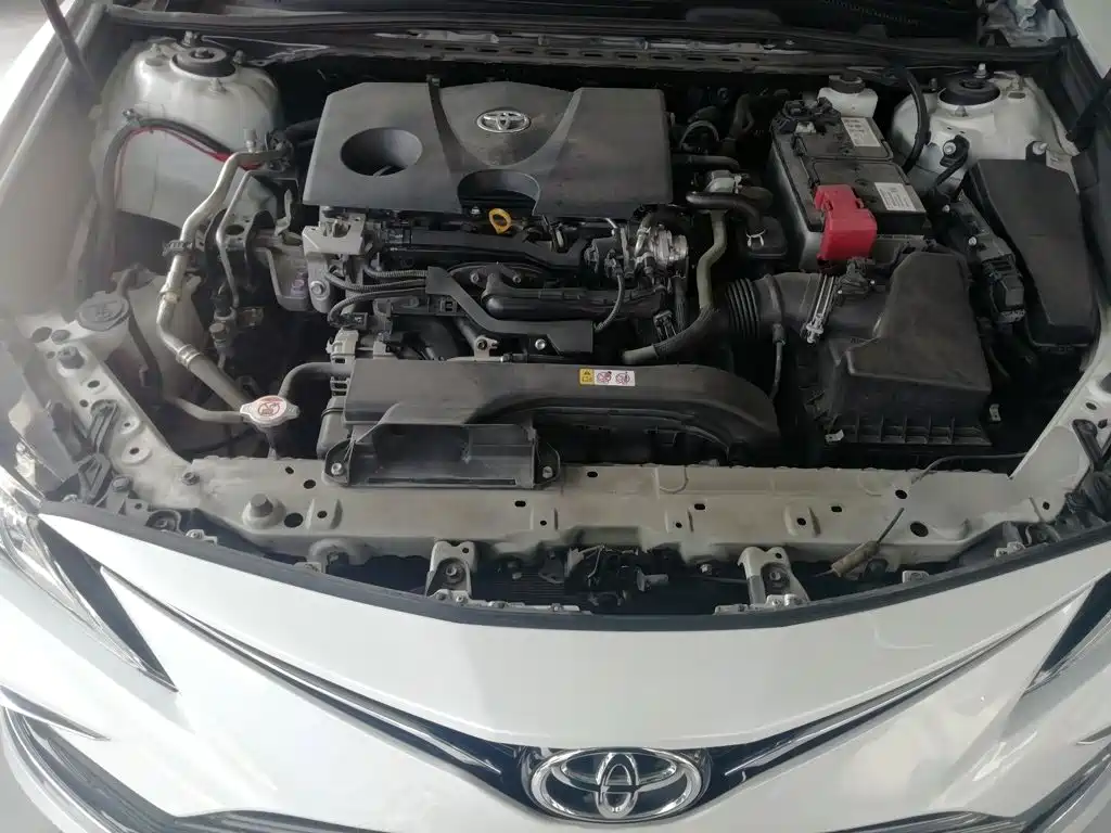 Toyota Camry 2022 — фото 16