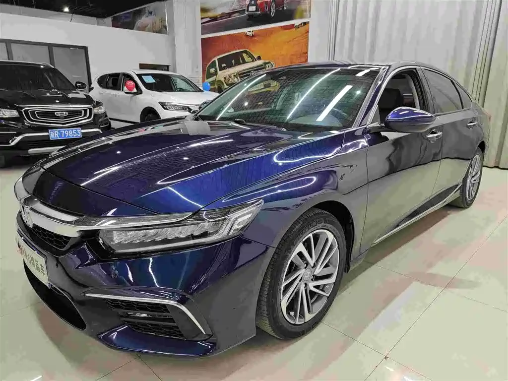 Honda Inspire 2020 — фото 1