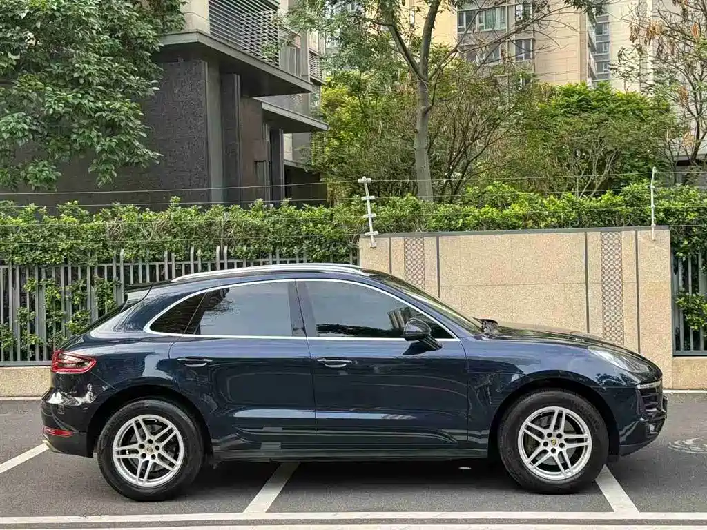 Porsche Macan 2018 — фото 4