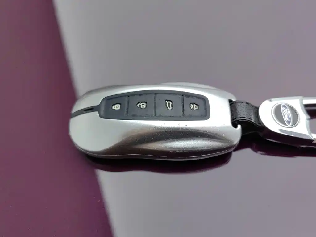 Ford Territory 2021 — фото 19