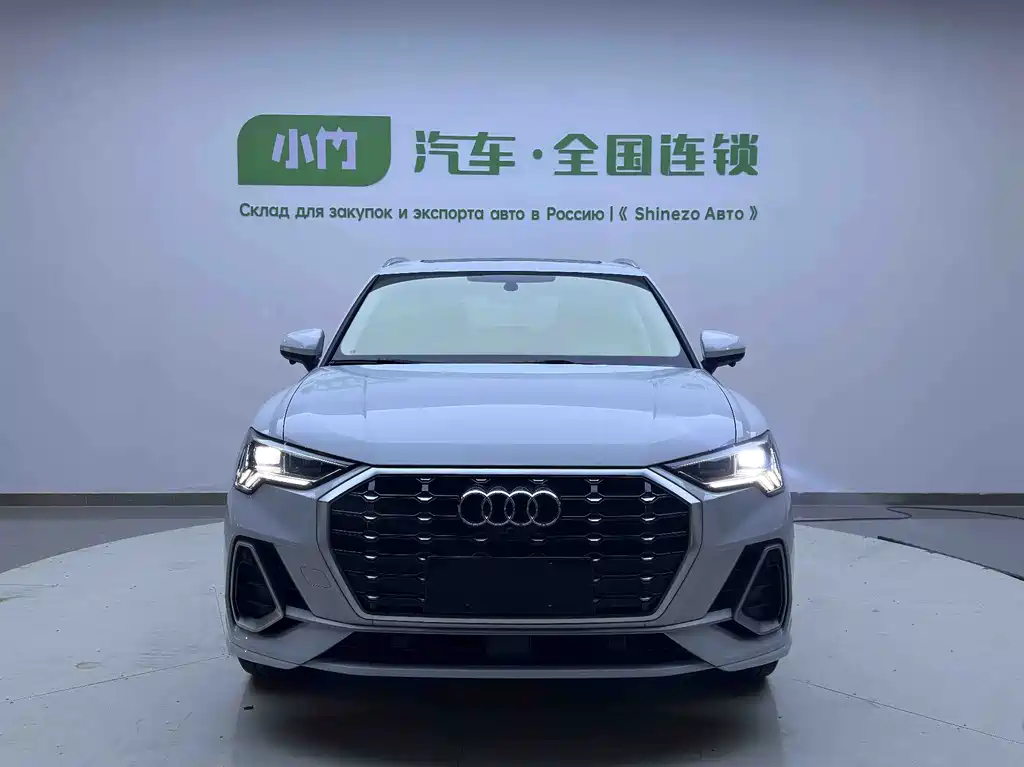 Audi Q3 2022 — фото 2