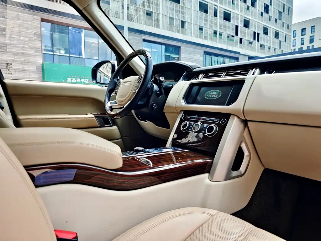 Land Rover Range Rover 2014 — фото 14
