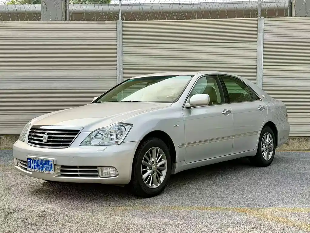 Toyota Crown 2009