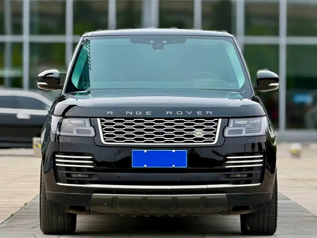 Land Rover Range Rover 2020 — фото 2