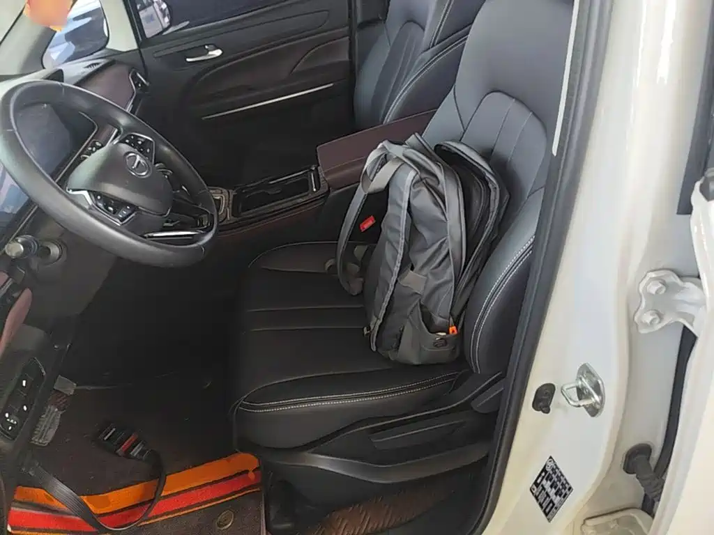 GAC Motor Trumpchi M6 2024 — фото 15