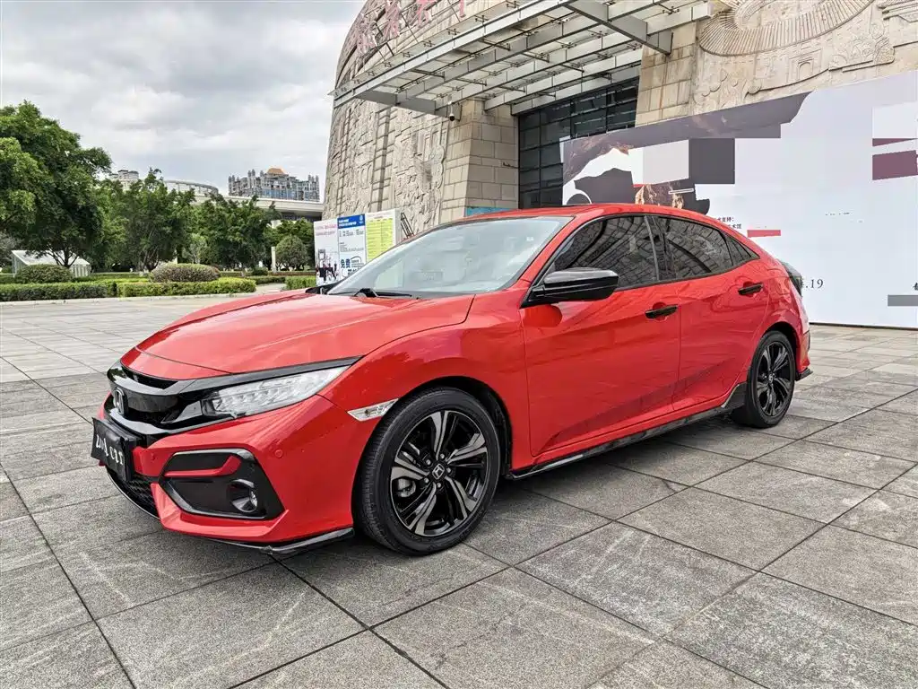 Honda Civic 2021 — фото 1