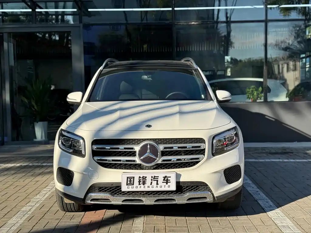 Mercedes-Benz GLB 2022