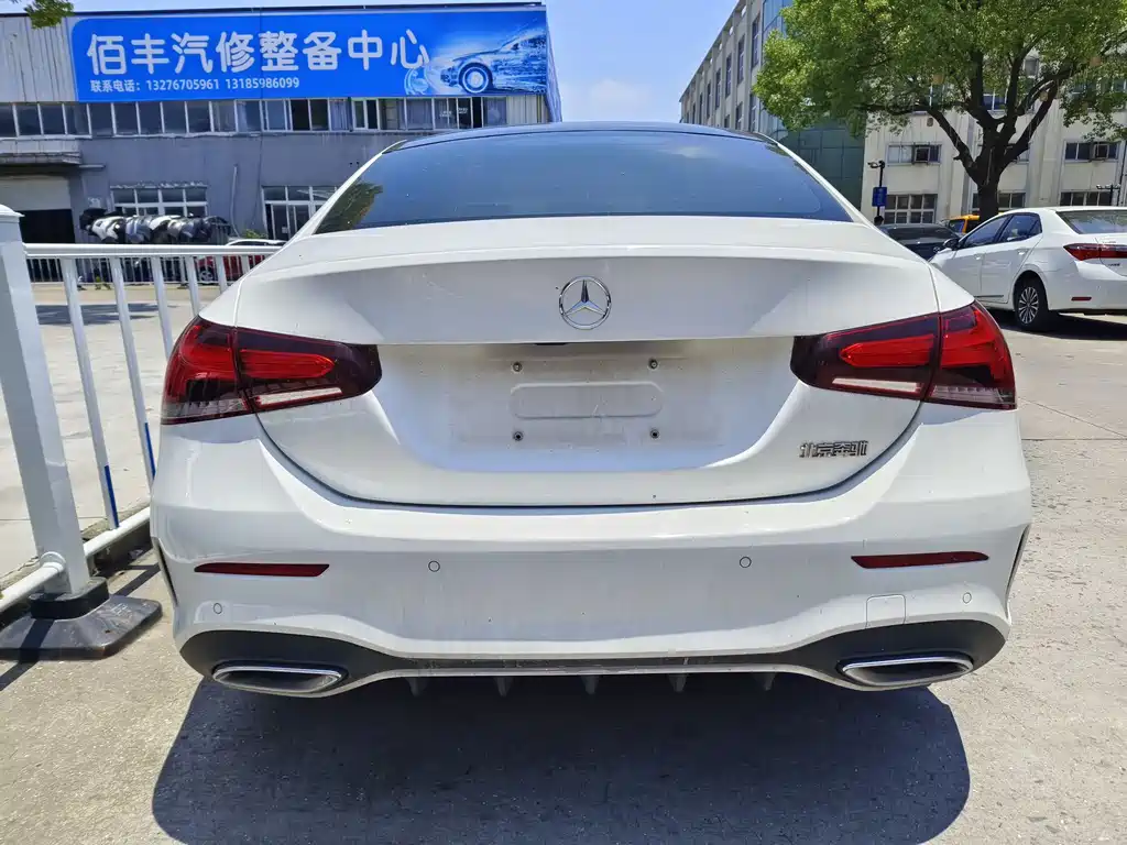 Mercedes-Benz A-Class 2021 — фото 12