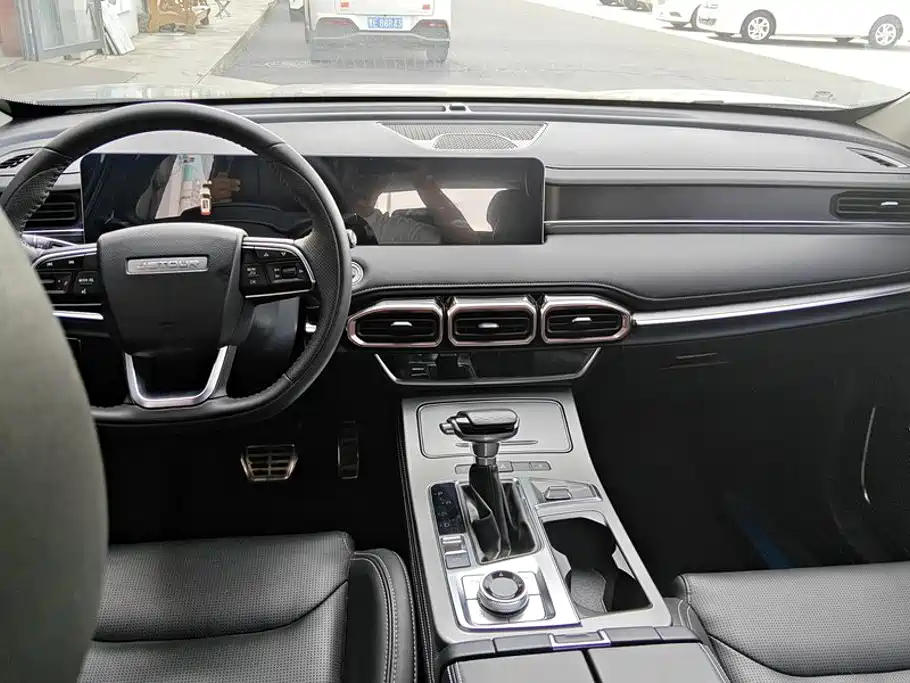 Jetour X70 PLUS 2021 — фото 12