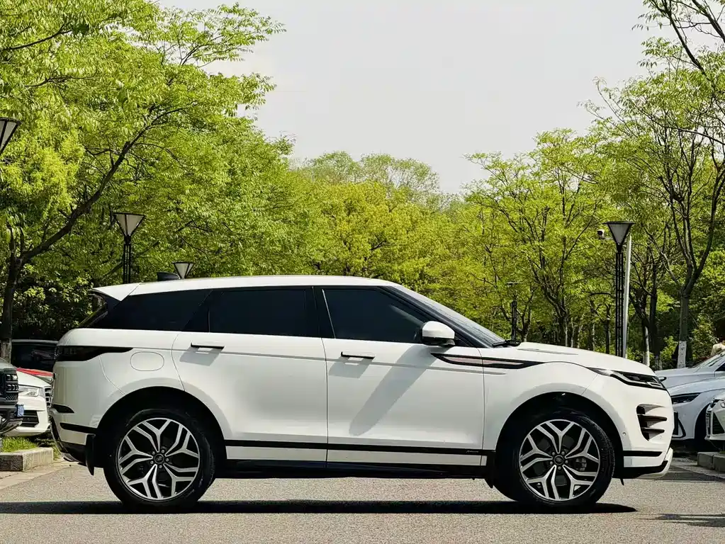 Land Rover Evoque 2020 — фото 5