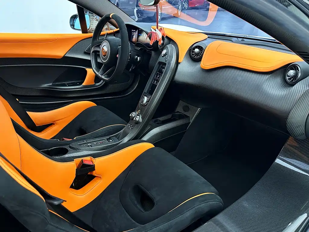McLaren P1 2015 — фото 24