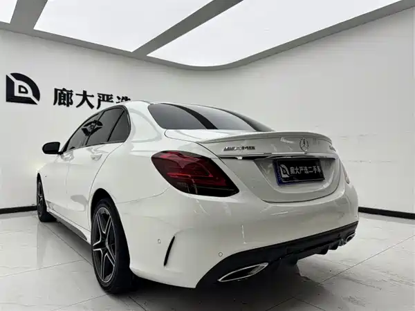 Mercedes-Benz C-Class 2021