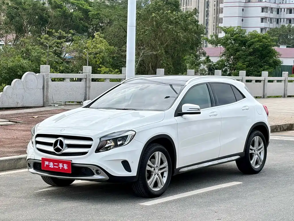 Mercedes-Benz GLA 2016 — фото 1