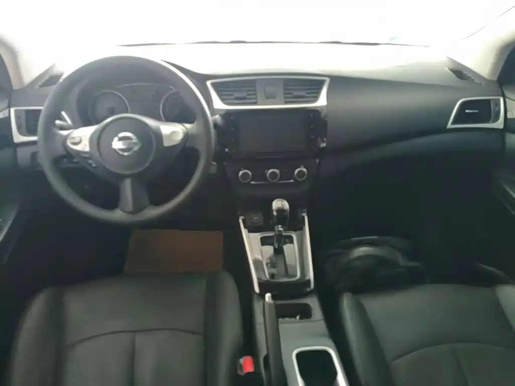 Nissan Sylphy 2019 — фото 10