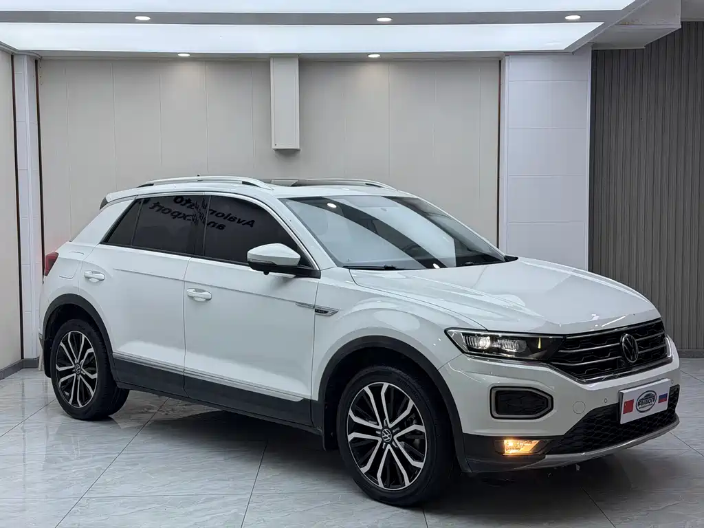 Volkswagen T-Roc 2023