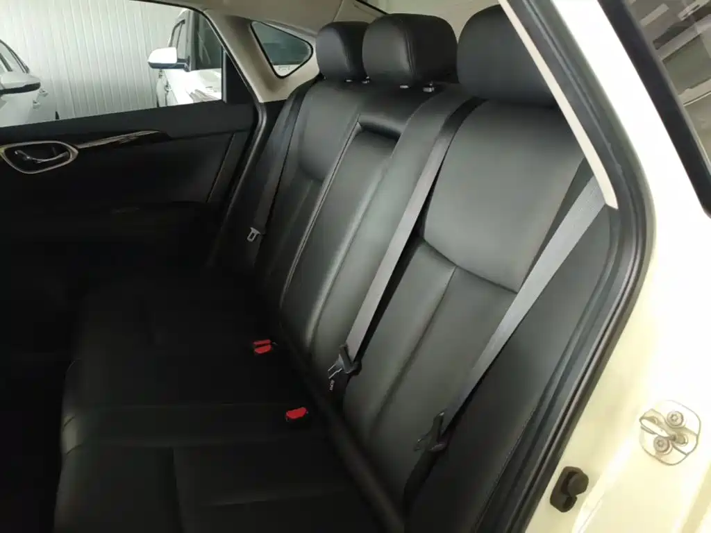 Nissan Sylphy 2019 — фото 17