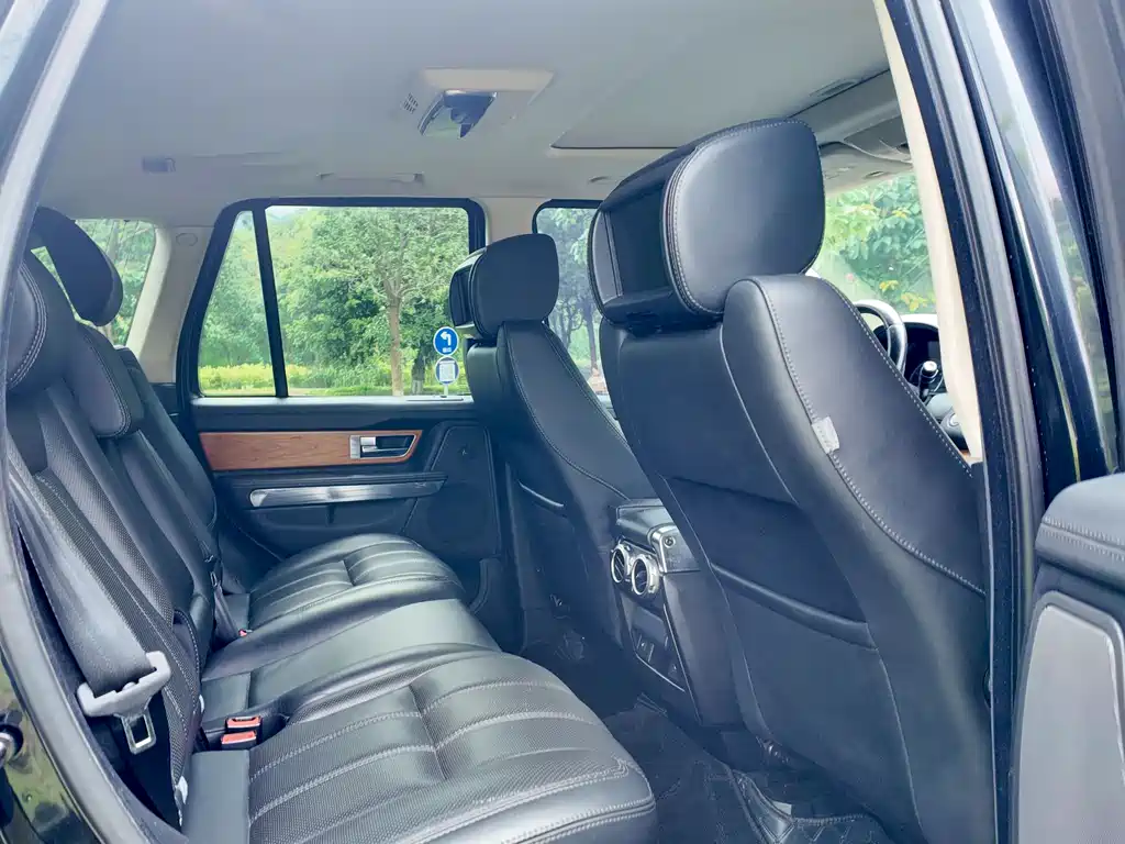 Land Rover Range Rover Sport 2011 — фото 53