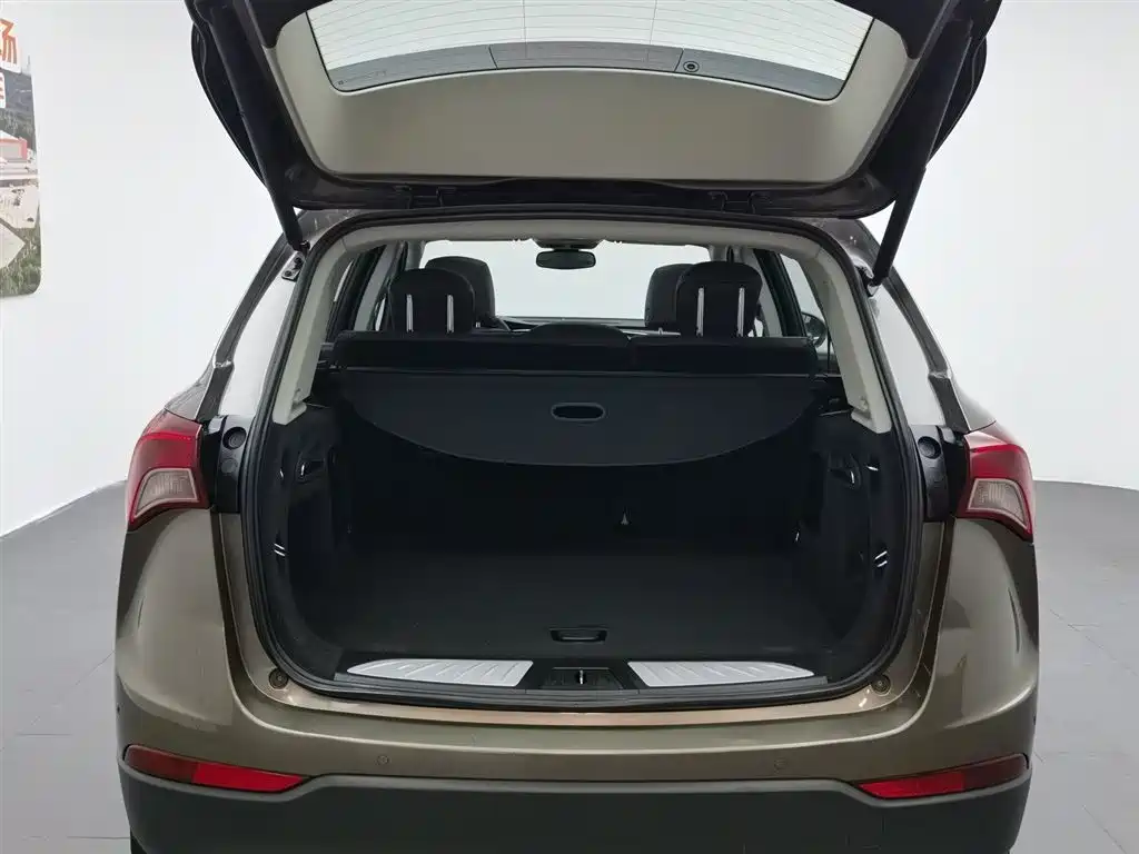 Buick Envision Plus 2019 — фото 16