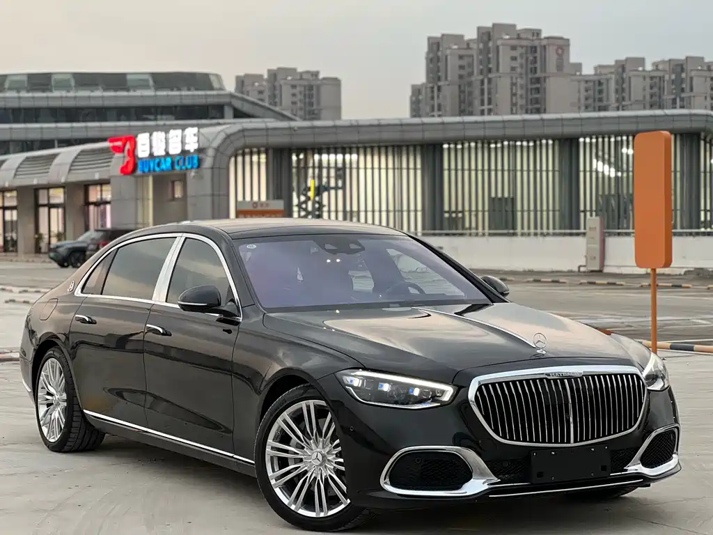 Mercedes-Benz Maybach S-Class 2022 — фото 14