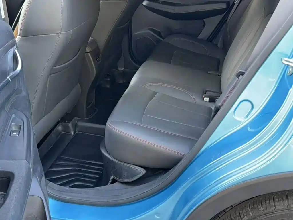 Geely Vision X3 2021