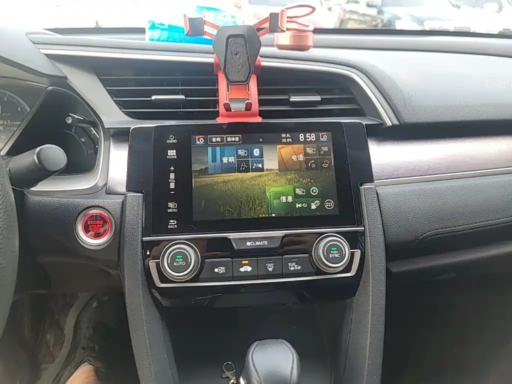 Honda Civic 2018 — фото 13