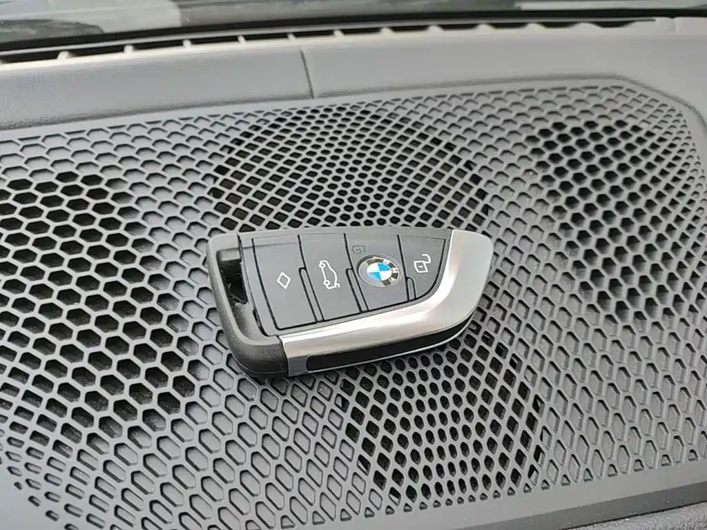 BMW i3 2025 — фото 9