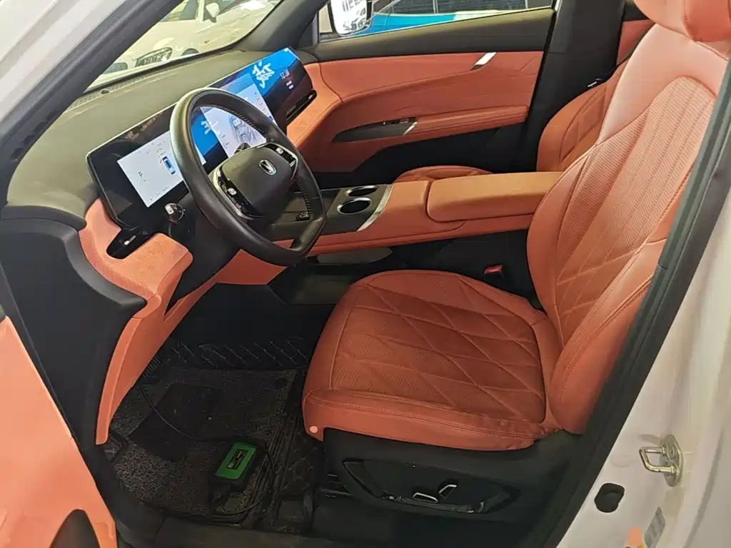 Changan CS75 PLUS 2024 — фото 15