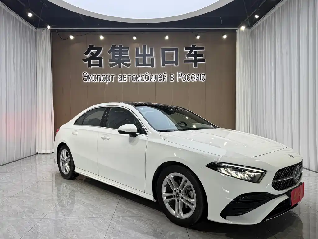 Mercedes-Benz A-Class 2023 — фото 3