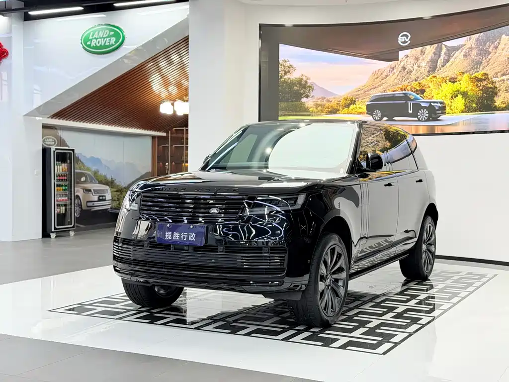 Land Rover Range Rover 2025 — фото 1
