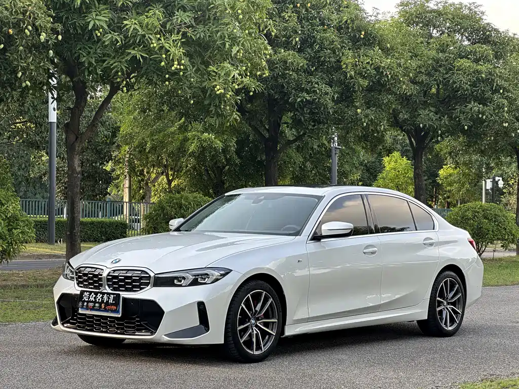 BMW 3 Series 2023