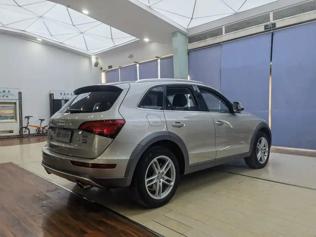 Audi Q5 2018 — фото 14