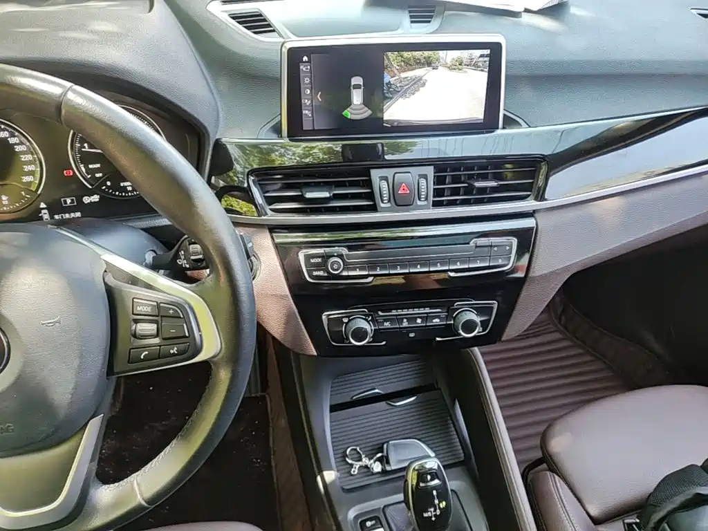 BMW X1 2020 — фото 13