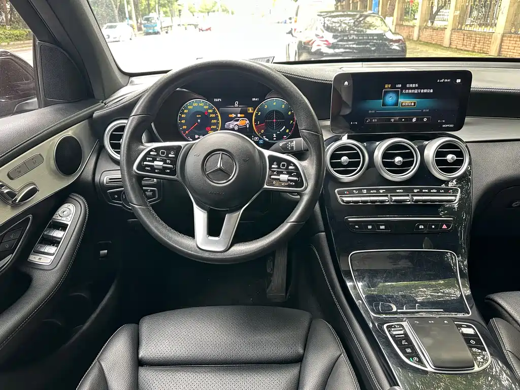 Mercedes-Benz GLC 2022 — фото 29