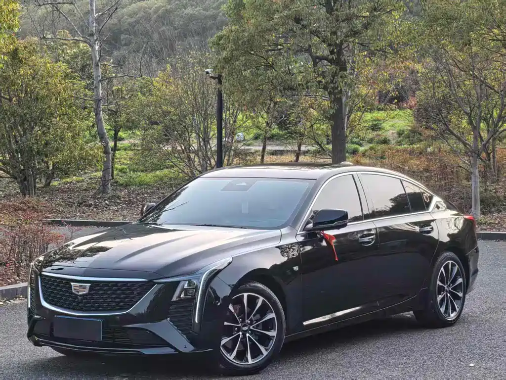 Cadillac CT5 2025 — фото 1