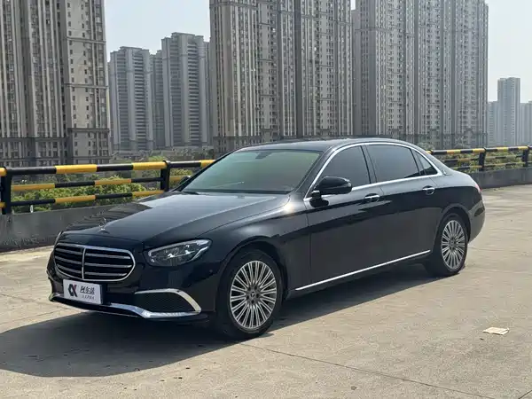 Mercedes-Benz E-Class 2023