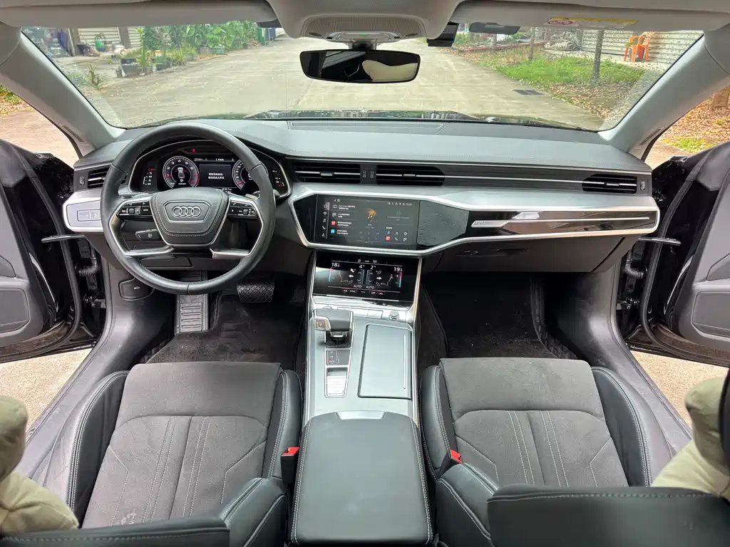 Audi A7L 2025 — фото 10