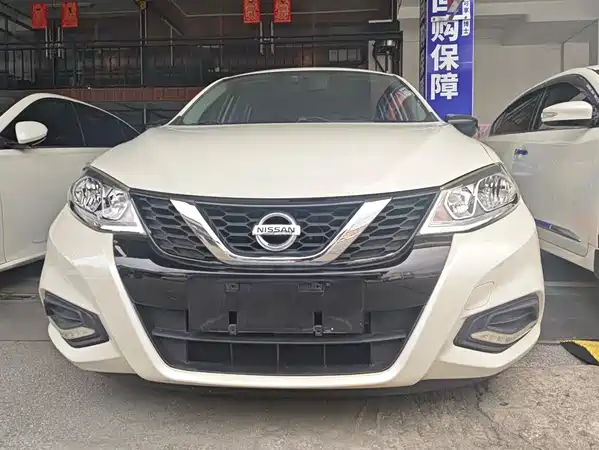 Nissan Tiida 2021
