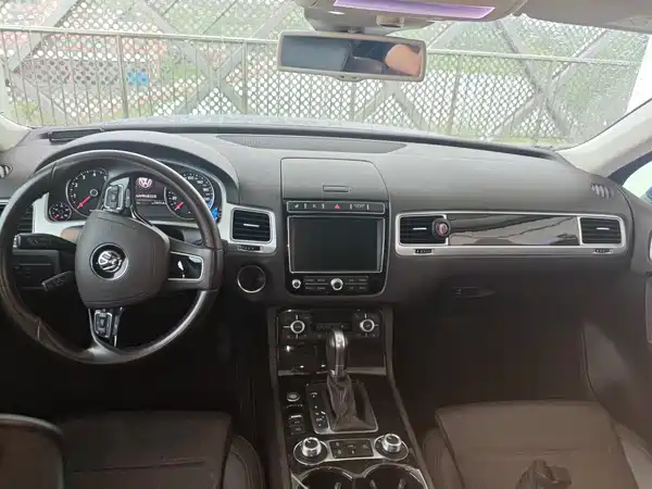 Volkswagen Touareg 2016